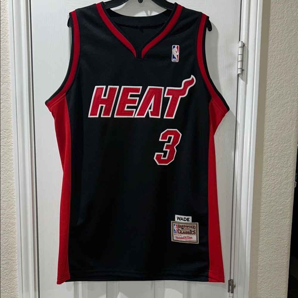 Miami Heat #3 Dwayne Wade Size XL Mitchell & Ness Jersey